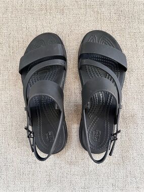 Crocs | Black Strappy Sandals | Comfort Footbed | Women’s 5